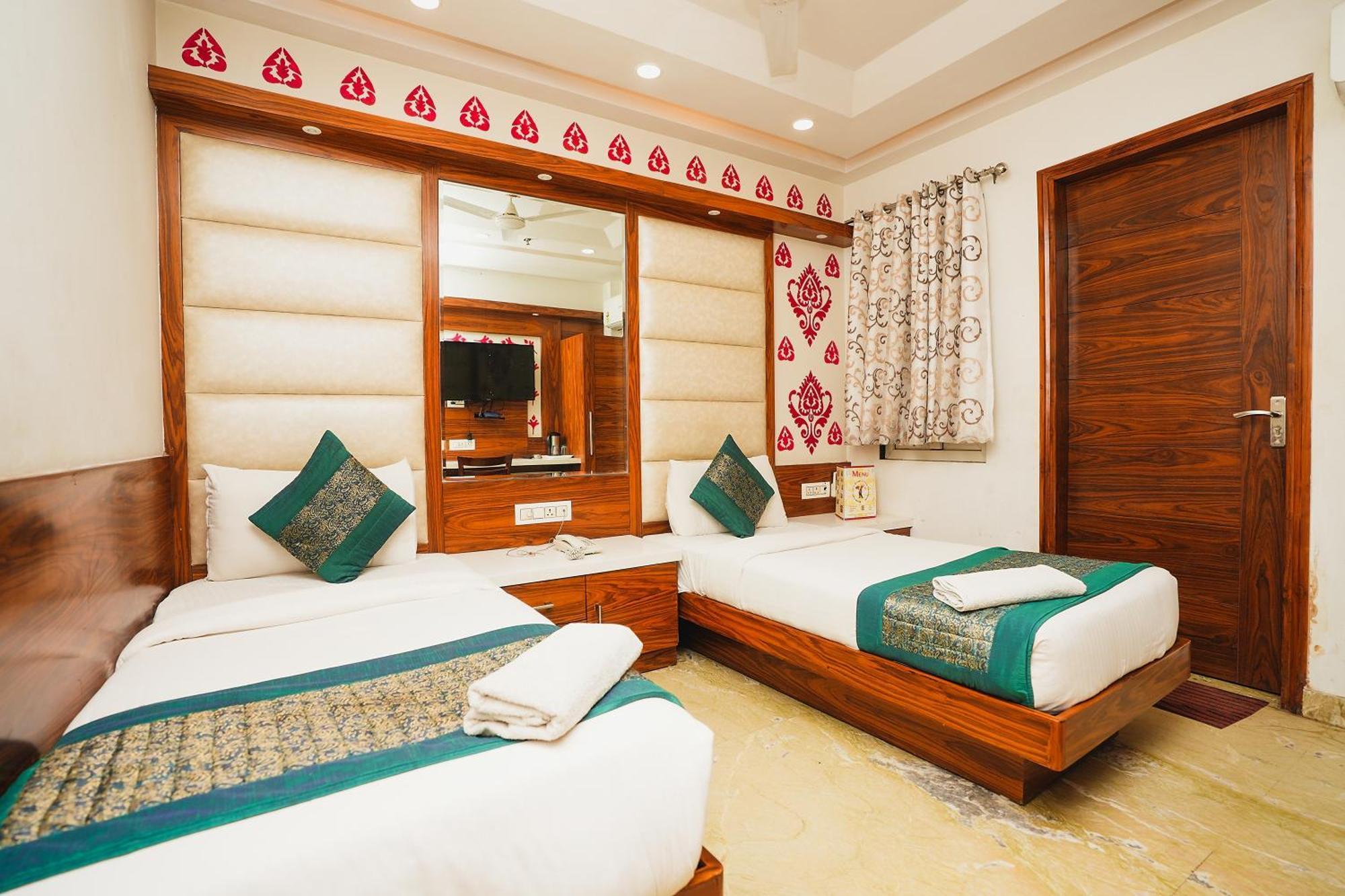 Hotel Kabir Palace Karol Bagh New Delhi Buitenkant foto