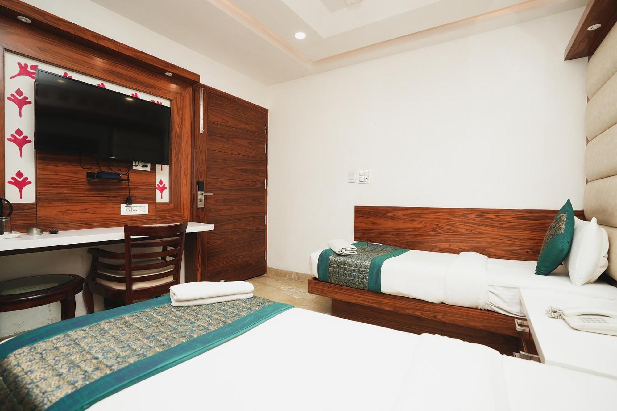 Hotel Kabir Palace Karol Bagh New Delhi Buitenkant foto