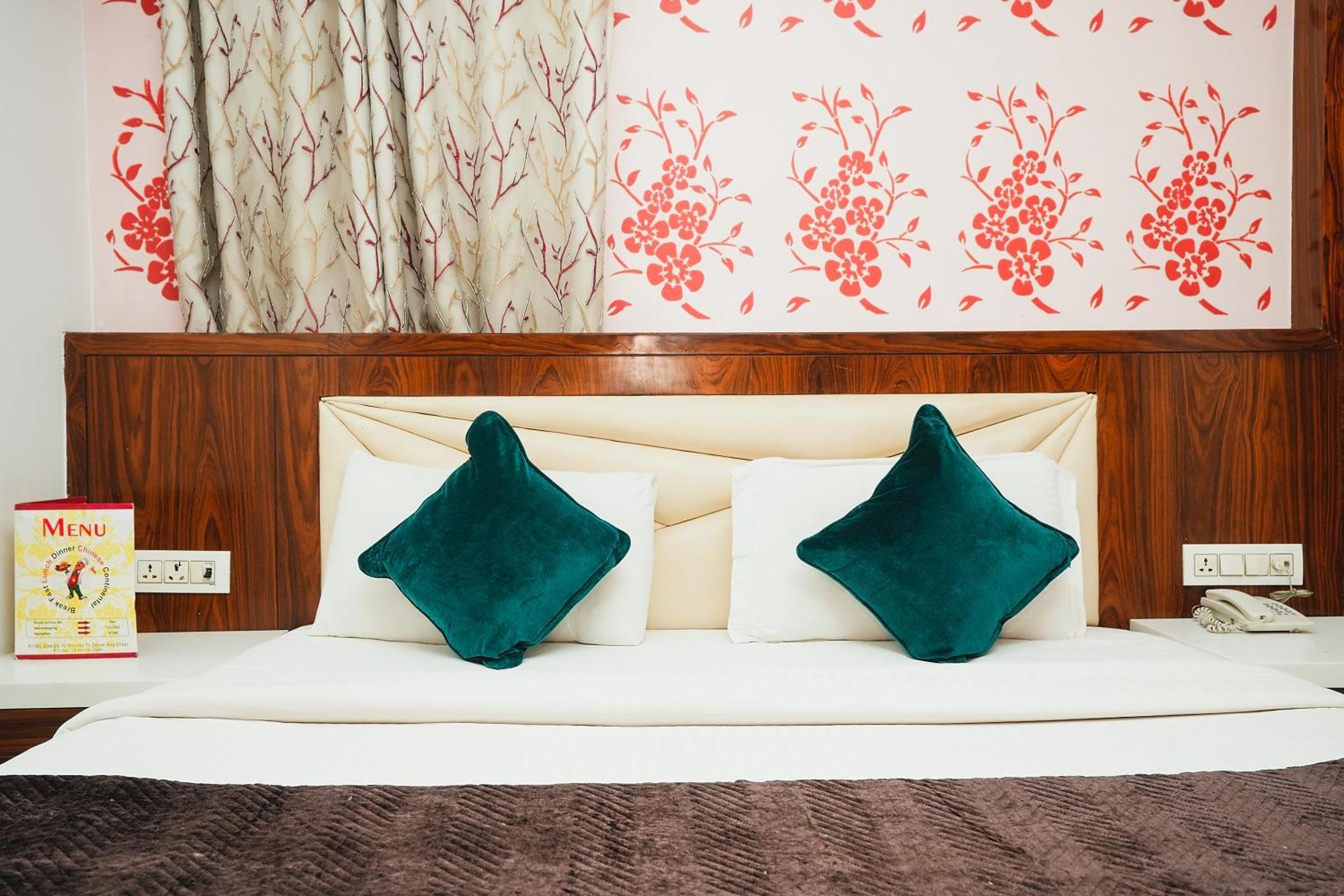 Hotel Kabir Palace Karol Bagh New Delhi Buitenkant foto