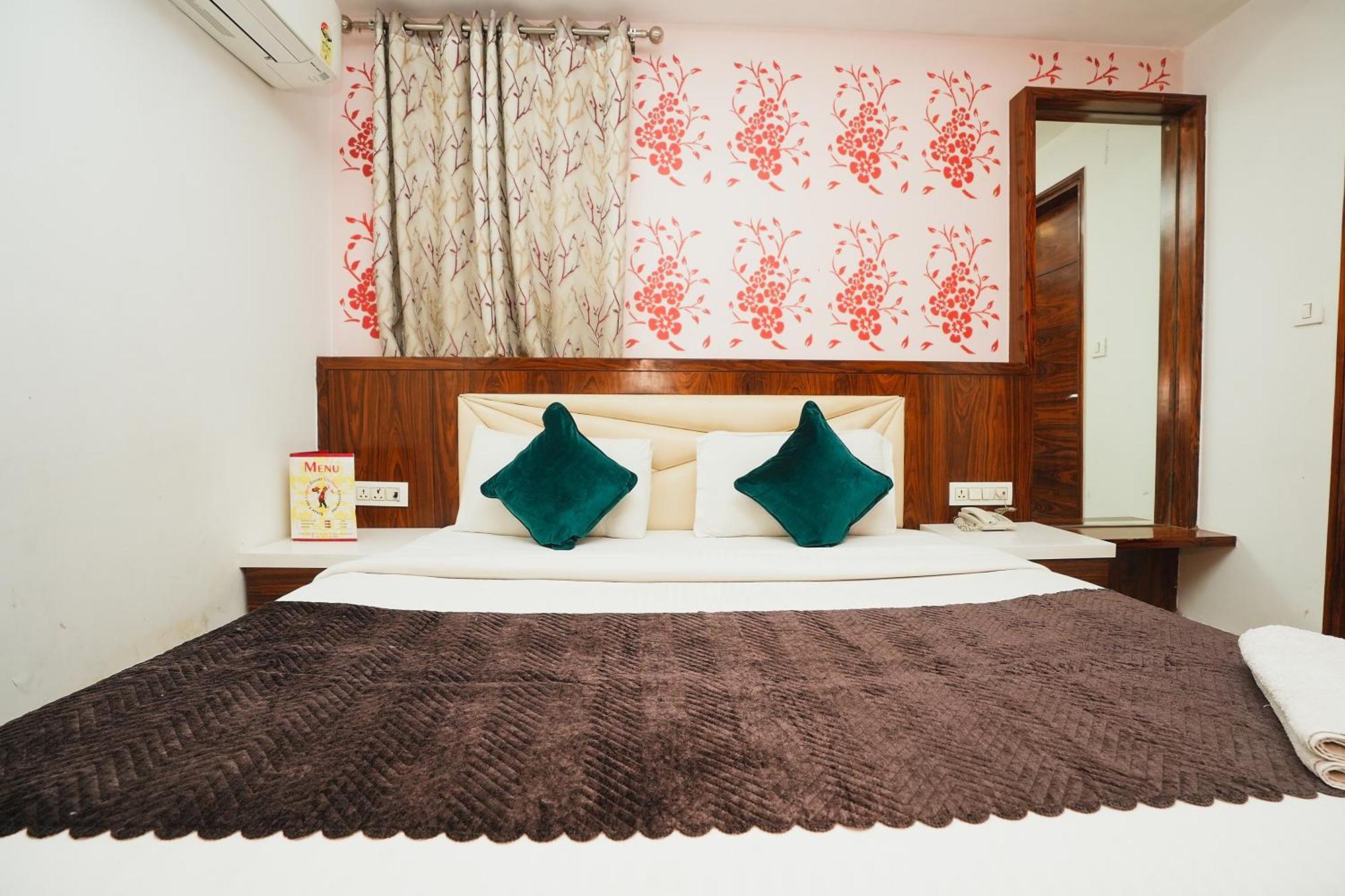 Hotel Kabir Palace Karol Bagh New Delhi Buitenkant foto