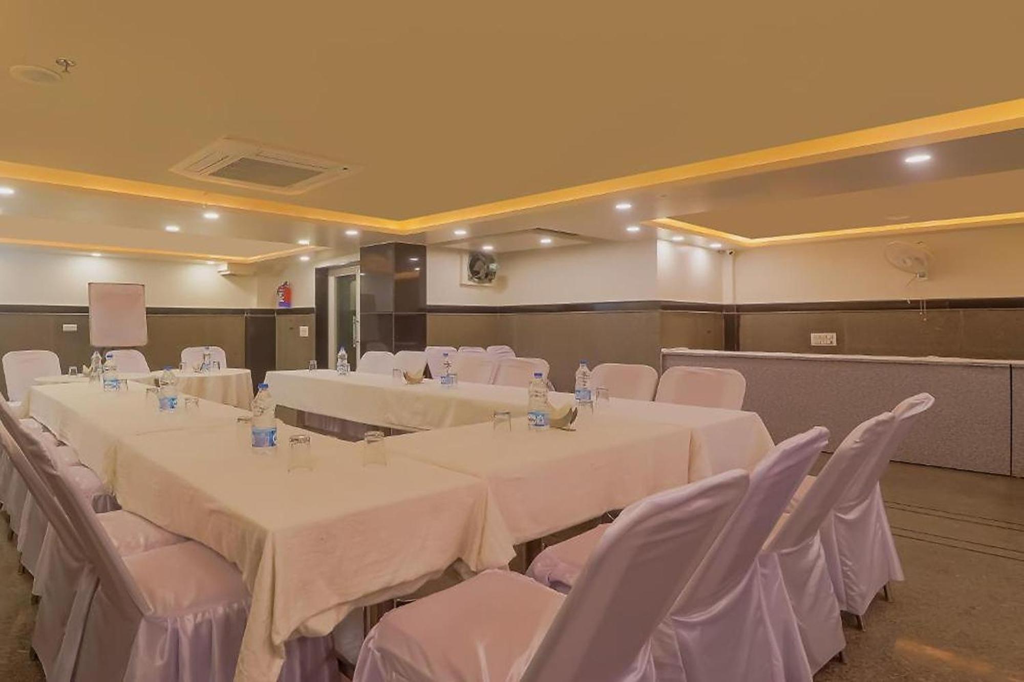 Hotel Kabir Palace Karol Bagh New Delhi Buitenkant foto