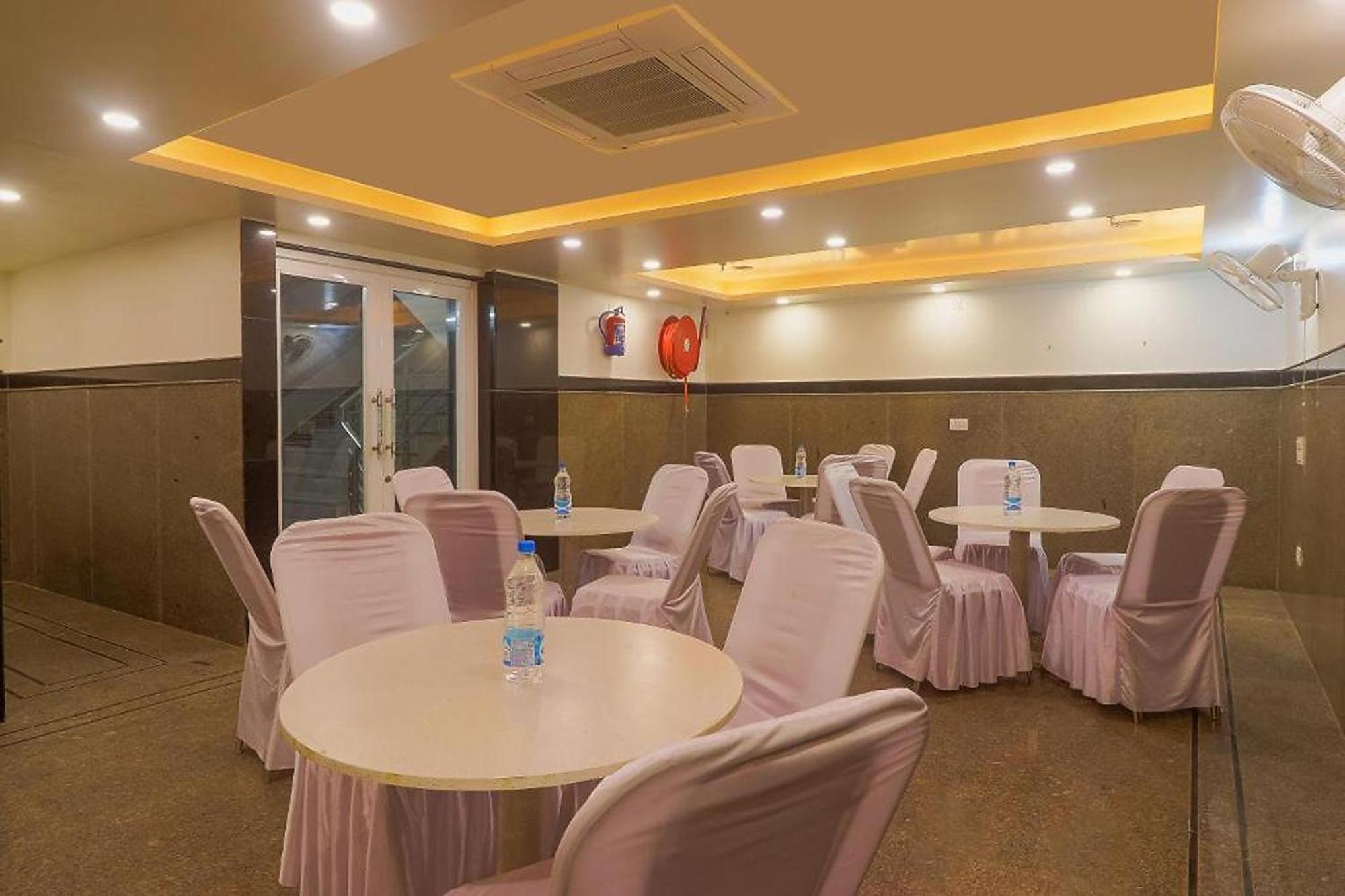 Hotel Kabir Palace Karol Bagh New Delhi Buitenkant foto